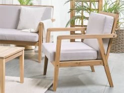 Conjunto De Jardín 4 Plazas Con Mesa De Madera De Acacia Clara/gris Pardo PALLANO -Tienda de muebles de jardín 11d73fb042ebf1219c263a63d85cf5726cded8d6 6661b18dc3f84d618b9727fbddb6c106