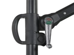 Sombrilla Voladiza De Poliéster Gris Pardo/negro 295 Cm SAVONA II -Tienda de muebles de jardín 18eac8481c9b72a6d09c0a9ff31b083fcc5d2405 288c7c06ccc0425d961b5fbccb833504