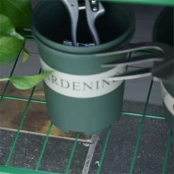 Outsunny Huerto Urbano Jardinera Elevada De Metal Cama De Jardín Con Ruedas Asa Lateral Y Estante Inferior Para Cultivo Plantas Hortalizas Flores 104x39x80 Cm Verde -Tienda de muebles de jardín 4396c4329ff60449d60e4531da40fadfe09c6500 fb29d247cc13400faf2877e9e9592ccb