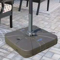 Outsunny Base Para Sombrilla Excentrica Grande Rellenable De Arena Y Agua Con 4 Ruedas Para Exteriores Patio Jardín 88x88x19 Cm Café -Tienda de muebles de jardín 4989f099d22e478f60dcfc838ba1aaaef665dba0 9472e8a0051243bab462c49ccc1a6550