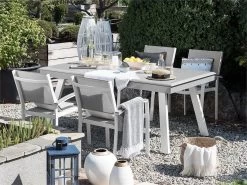 Mesa De Jardín Extensible De Metal Gris Claro/blanco 175/255 X 100 Cm PERETA -Tienda de muebles de jardín 4fa17e8e8750518d4e28b894c9b4e648ed141d4d 1d62819b4e0d4ad7b4f7a46875468152