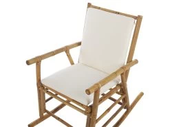 Silla Mecedora De Madera De Bambú Clara/blanco Crema FRIGOLE -Tienda de muebles de jardín 5914c82c919f94fb79fa36f8496532620ac0909a e6f12e525e1045c1b91634b5a750393e