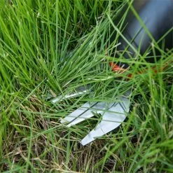 Outsunny Tijeras Cortacésped Y Arreglasetos 2 En 1 A Batería De 3.6V Con 2 Cuchillas Ancho De Corte 12 Cm/8 Cm Para Setos Césped Llave De Seguridad 37x6x9,5 Cm Rojo Y Negro -Tienda de muebles de jardín 6d047ccff066fa74ec822e769b086cff5769e50c 09d1a5325768428497d64419f98fb8cf