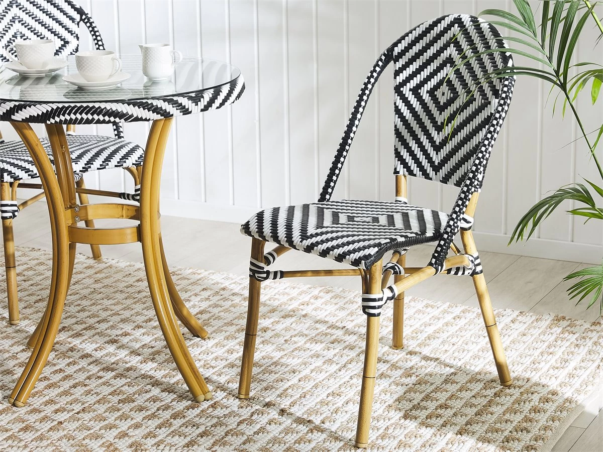 Conjunto De 4 Sillas De Jardín Negro/blanco RIFREDDO 8 Conjunto De 4 Sillas De Jardín Negro/blanco RIFREDDO - Imagen 6