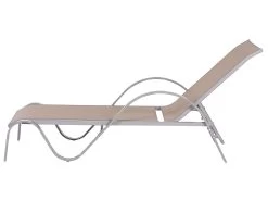 Tumbona Reclinable De Metal Marrón Claro PROCIDA -Tienda de muebles de jardín 8a9b25c365ba1fc85059c7e8b2812cc27b092384 dea0905969c546bdae4baa17a168be4e