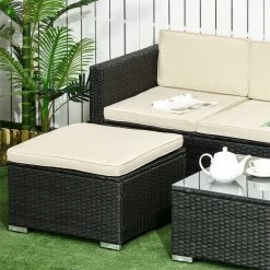 Outsunny Conjunto De Muebles De Ratán De Jardín 3 Piezas Muebles De Ratán Exterior Sofá De 3 Plazas Con Cojines Acolchados Mesa De Centro Con Tablero De Vidrio Templado Y Reposapiés Negro -Tienda de muebles de jardín 8dcd8169173b3fd08e82d0ca7b404df10ae5ef24 0c327874076e49439c7fe2671cb13e7b