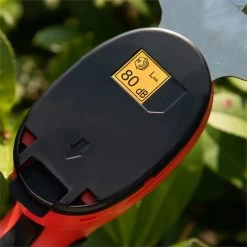 Outsunny Tijeras Cortacésped Y Arreglasetos 2 En 1 A Batería De 3.6V Con 2 Cuchillas Ancho De Corte 12 Cm/8 Cm Para Setos Césped Llave De Seguridad 37x6x9,5 Cm Rojo Y Negro -Tienda de muebles de jardín a80a84fdd21cc568a6c7a9b0e20d488f97319560 50fe62029dbf47fbbb9733e1074ecb34