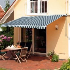 Outsunny Toldo Eléctrico Retráctil Con Función Manual Con Manivela Y Mando A Distancia 300x250 Cm Para Ventanas Puertas De Rayas Verde Y Blanco -Tienda de muebles de jardín f77920ffb5e3de7d74a77ec9d1963e8ce1b28971 ef38935a62c943de81ce169594407aa9